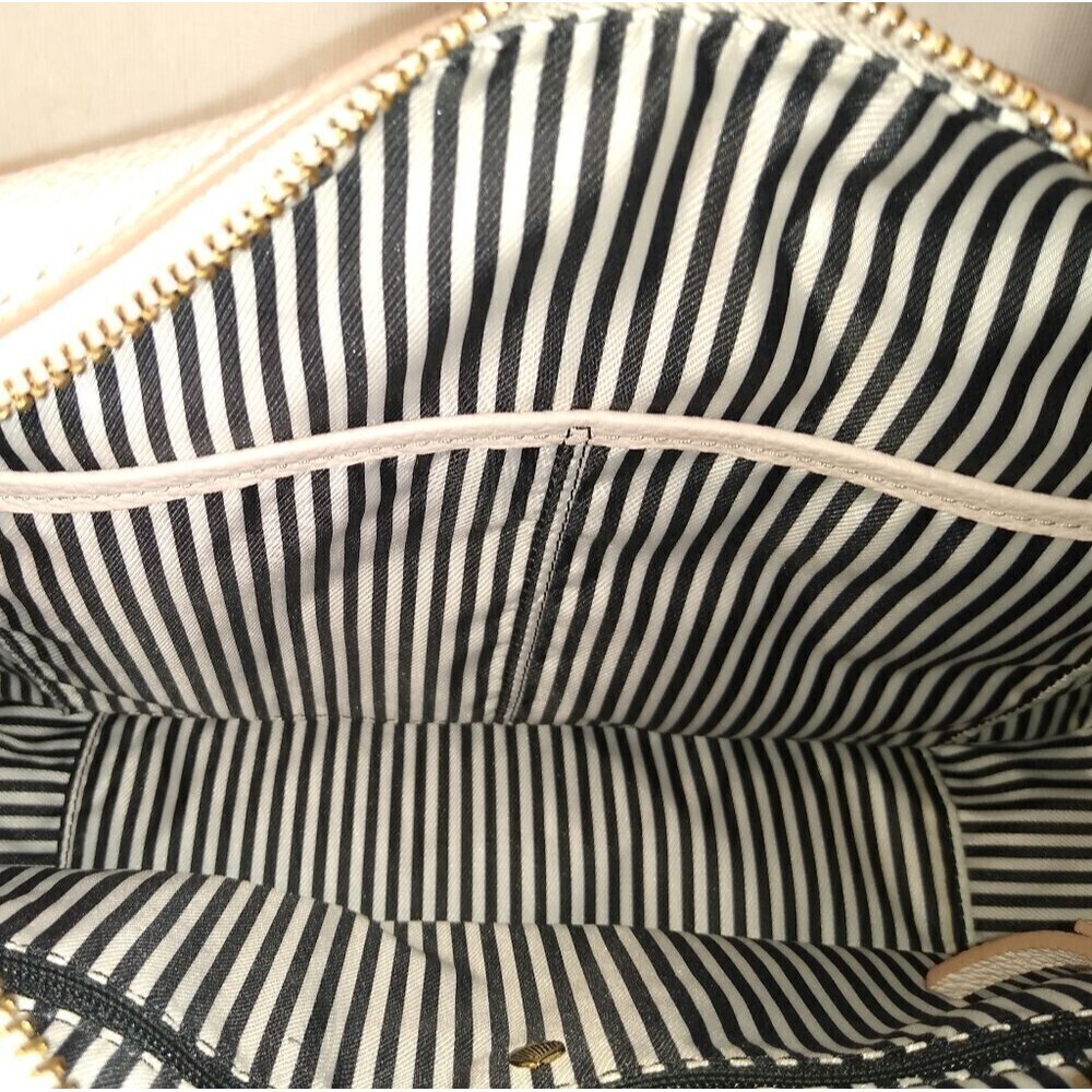 Kate Spade Leather Purse Carry as a Shoulder or Hand Bag - Picture 9 of 10